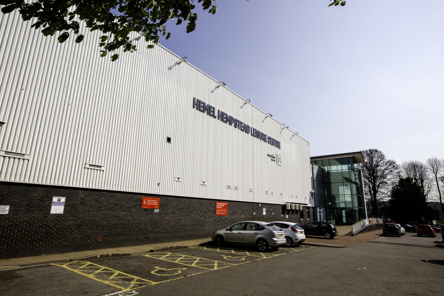 Hemel Exterior Everyone Events